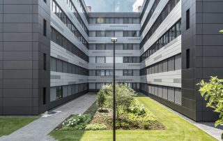 Fassade pulverbeschichtet