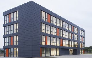 Fassade pulverbeschichtet